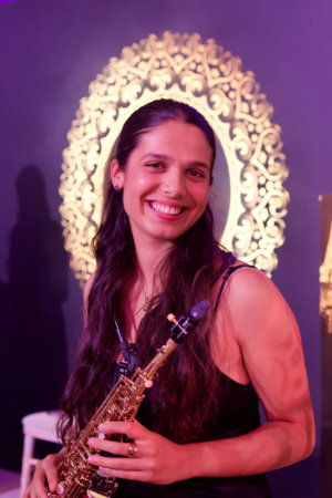 Maya Mitra (Saxophone)